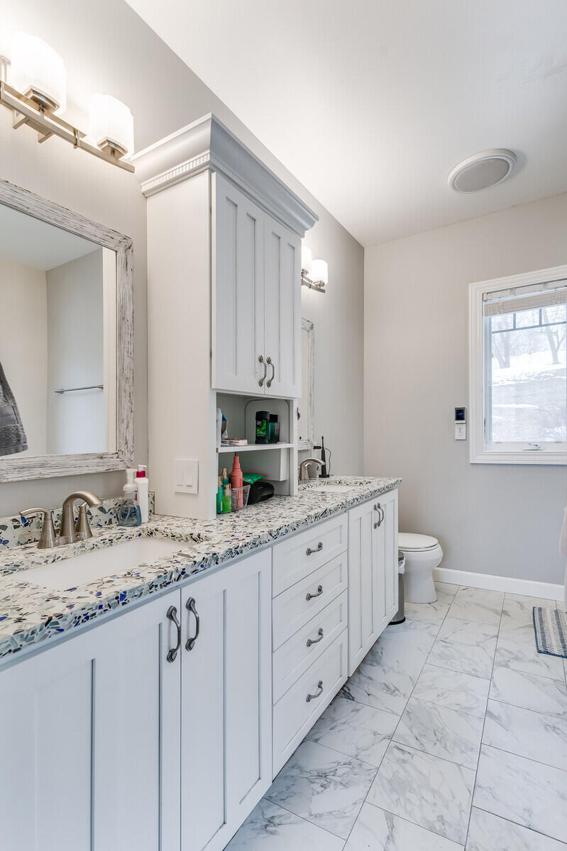 N5076 Wildflower Lane Hamilton, WI 54669 - Photo 27 of 47 31_N5076WildflowerLn_MasterBathroom2_mls