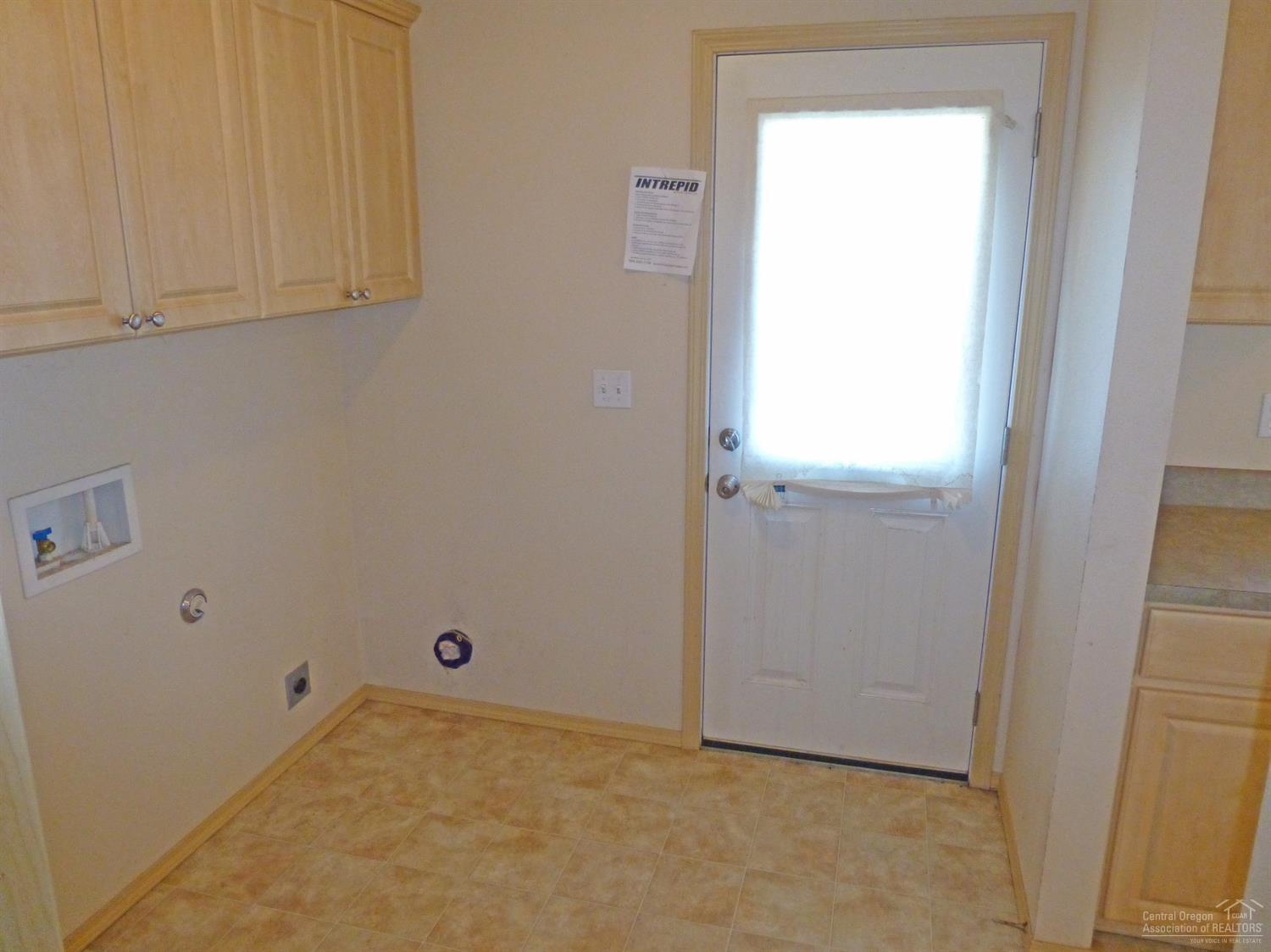8862 Southwest Panorama Road Terrebonne, OR 97760 - Photo 16 of 25 Gallery Image 16