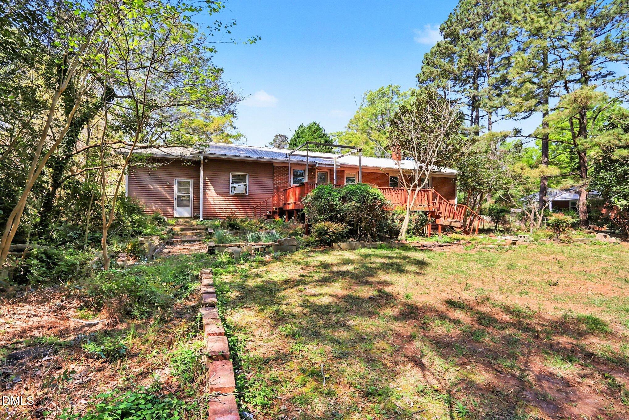 2506 Crestline Avenue Raleigh, NC 27603 - Photo 23 of 25 2