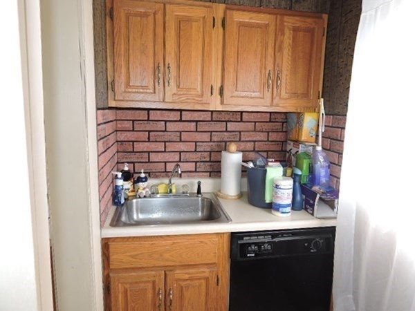 11 Guild Road Saugus, MA 01906 - Photo 19 of 39 Gallery Image 19