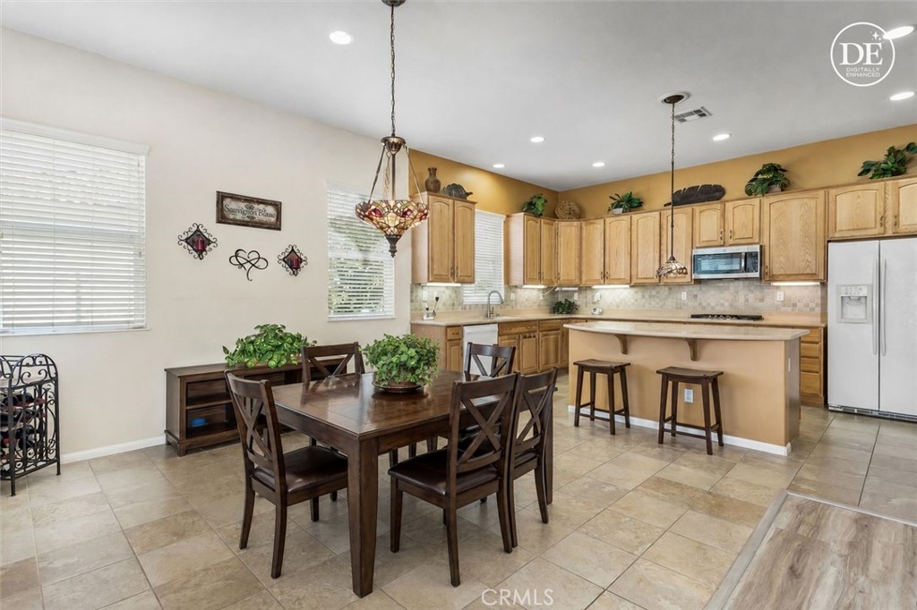 1709 Reyes Lane Beaumont, CA 92223 - Photo 7 of 41