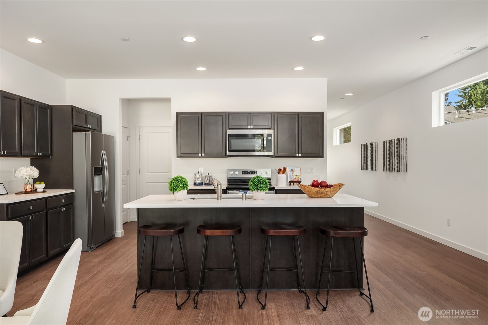 12332 13th Place Southwest, Unit A Burien, WA 98146 - Photo 8 of 29