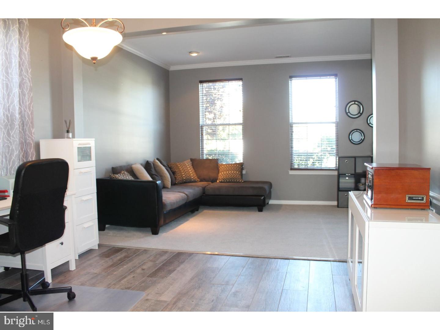 7 Keswick Road East Windsor, NJ 08520 - Photo 12 of 25 Living Room