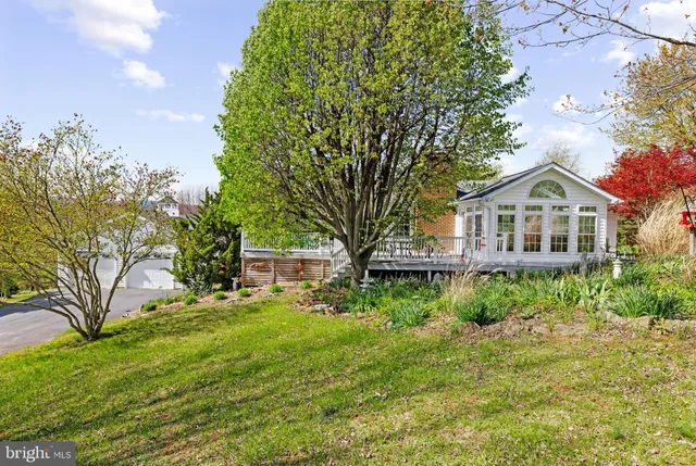 a house view with a outdoor space