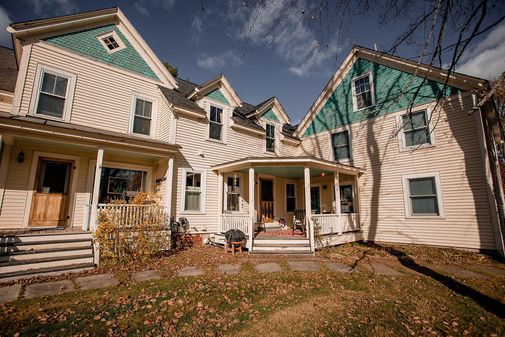 19 Pleasant Street, Unit A Rangeley, ME 04970 - Photo 16 of 18 AF6A2873
