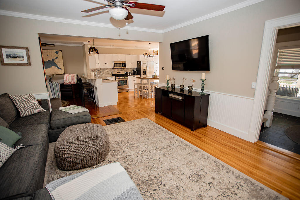 19 Pleasant Street, Unit A Rangeley, ME 04970 - Photo 6 of 34 AF6A2825