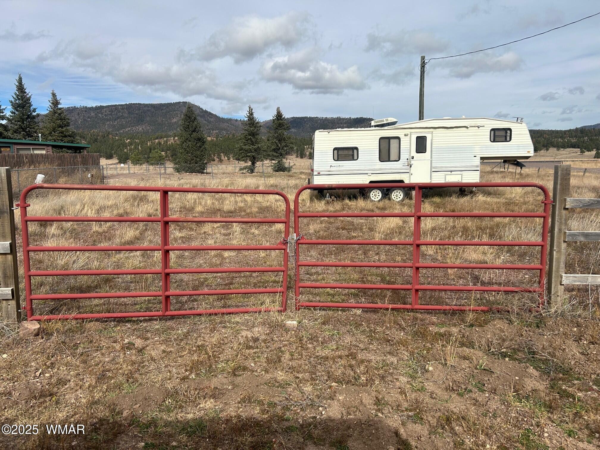 29 County Road 2106 Alpine, AZ 85920 - Photo 4 of 6 Gate Entrance