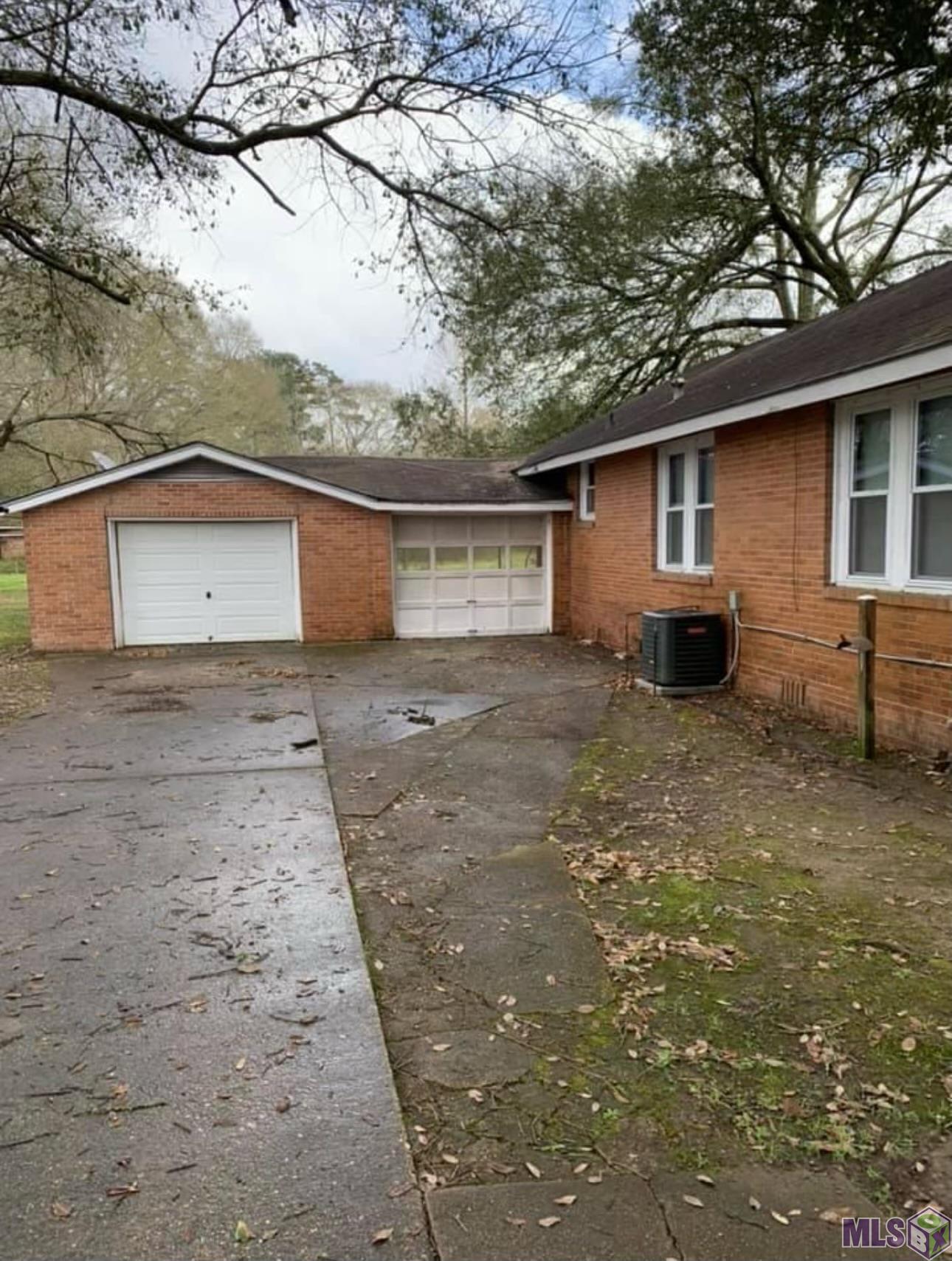 5540 Lanier Drive Baton Rouge, LA 70812 - Photo 2 of 7