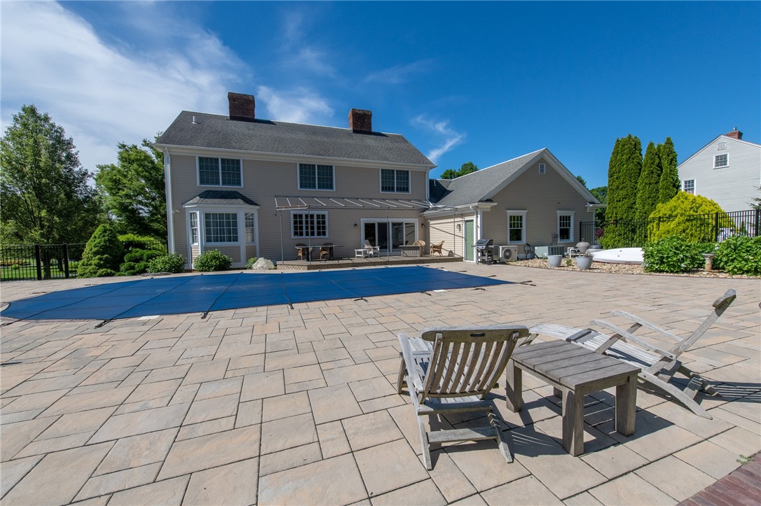 57 Slocum Road Portsmouth, RI 02871 - Photo 7 of 9