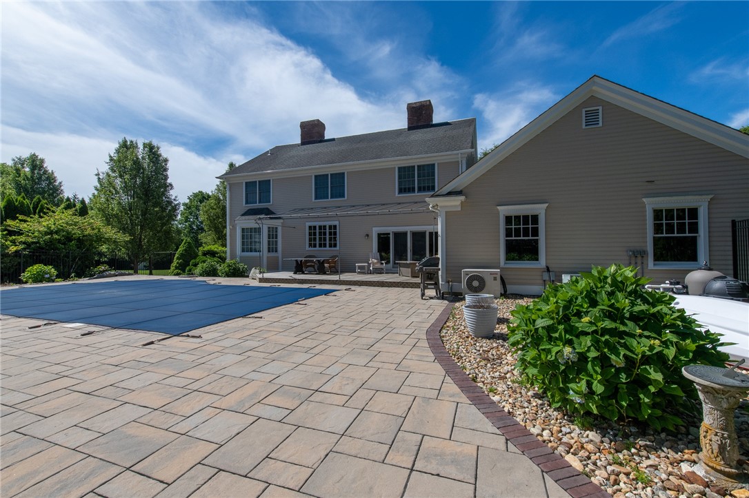 57 Slocum Road Portsmouth, RI 02871 - Photo 8 of 9