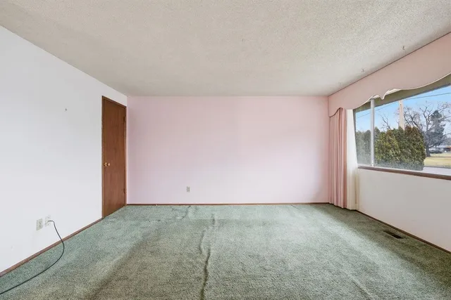 $460,000 | 2103 North Sargent Road, Spokane, WA 99212