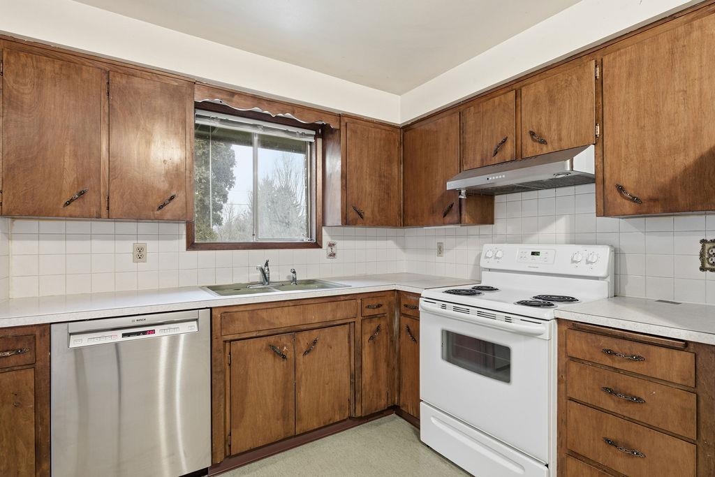 2103 North Sargent Road Spokane, WA 99212 - Photo 31 of 48