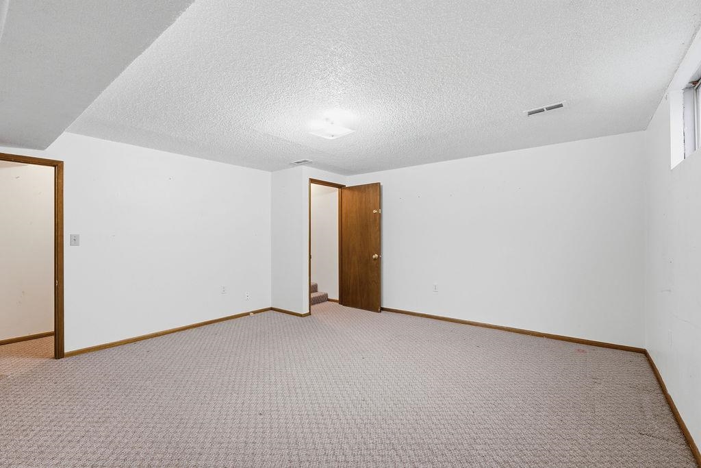 2103 North Sargent Road Spokane, WA 99212 - Photo 35 of 48