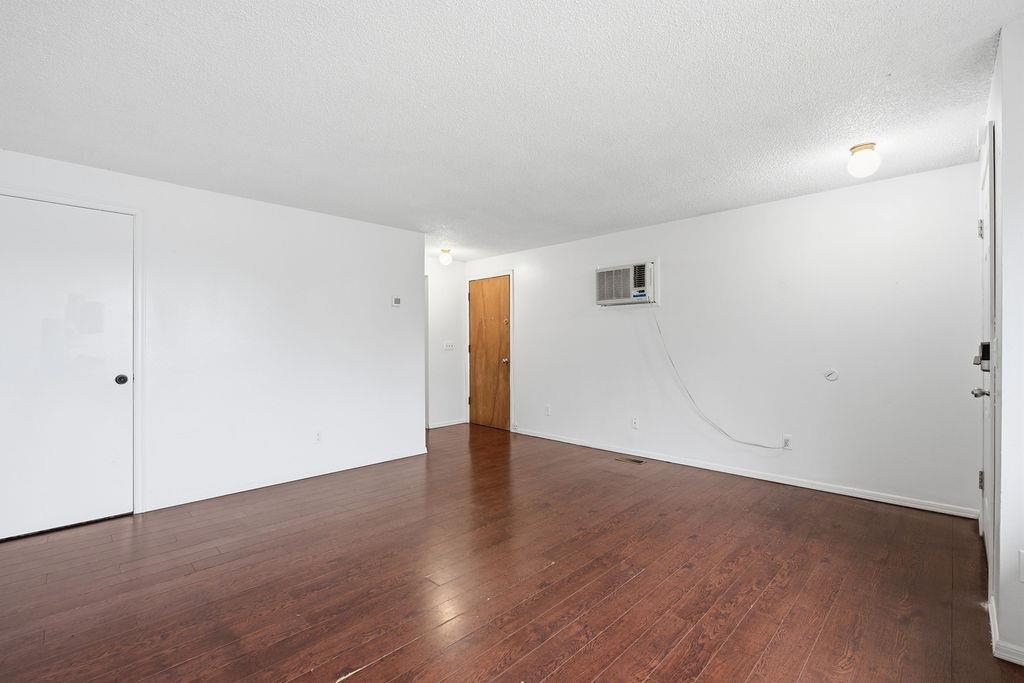 2103 North Sargent Road Spokane, WA 99212 - Photo 4 of 48