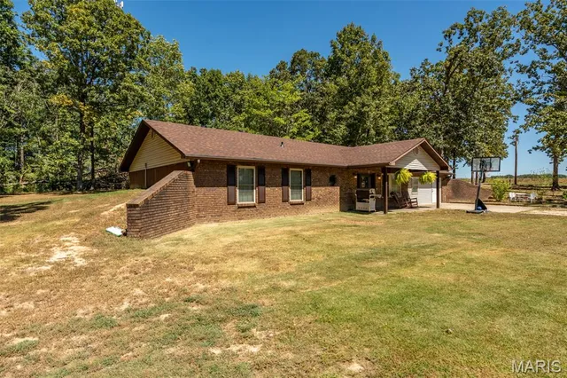 $285,000 | 269 Ripley Route, Fairdealing, MO 63939