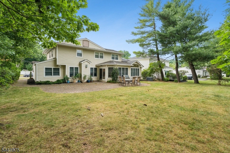 8 Norwood Road Springfield, NJ 07081 - Photo 21 of 23