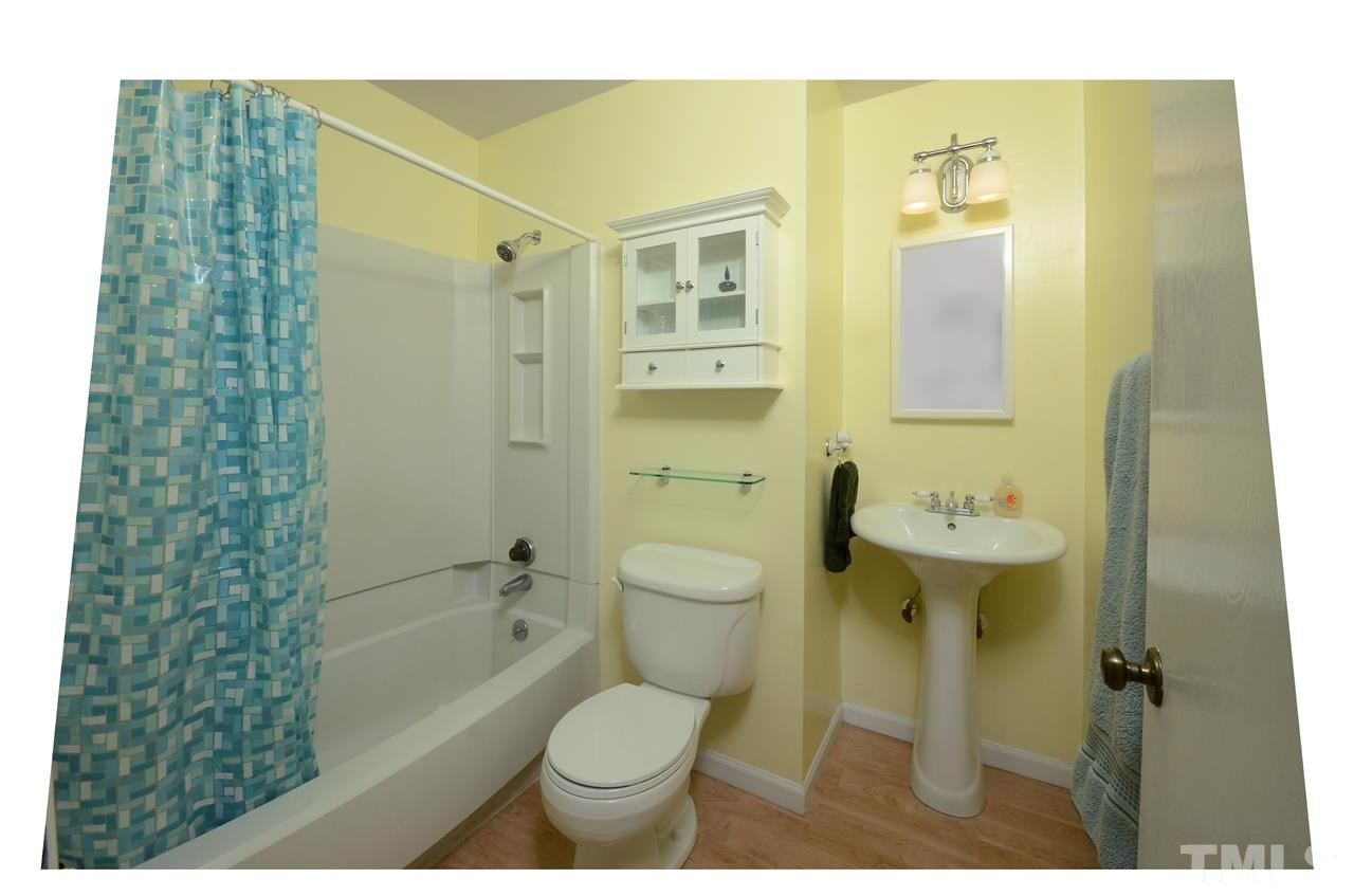 2401 Boothbay Court Raleigh, NC 27613 - Photo 14 of 21