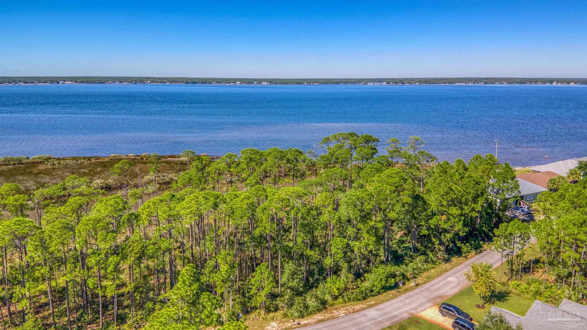 5426 North Shore Road Pensacola, FL 32507 - Photo 26 of 53 a view of yard with ocean view