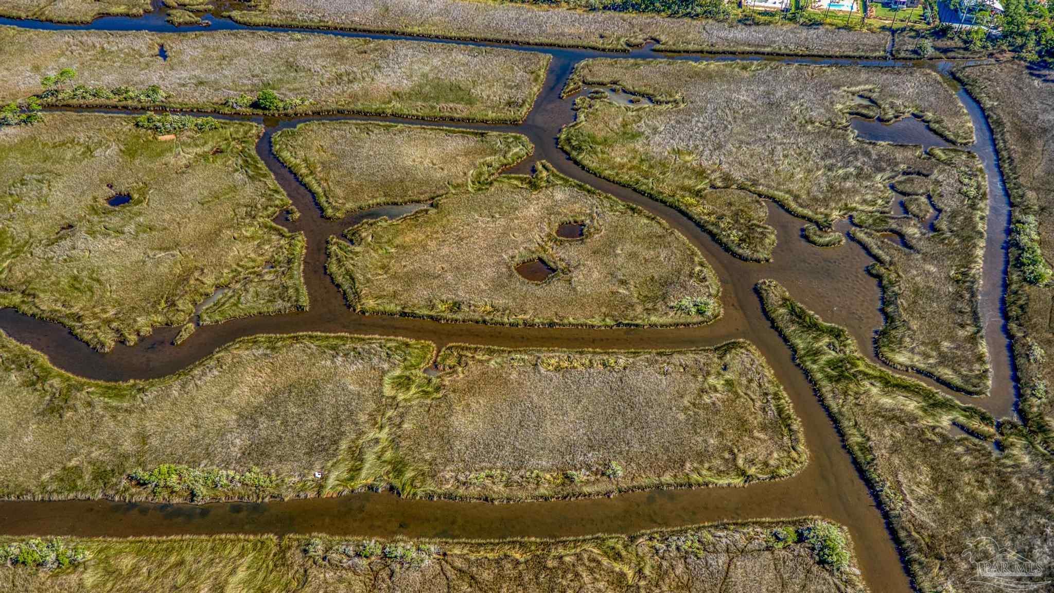 5426 North Shore Road Pensacola, FL 32507 - Photo 48 of 53 a view of water heater room