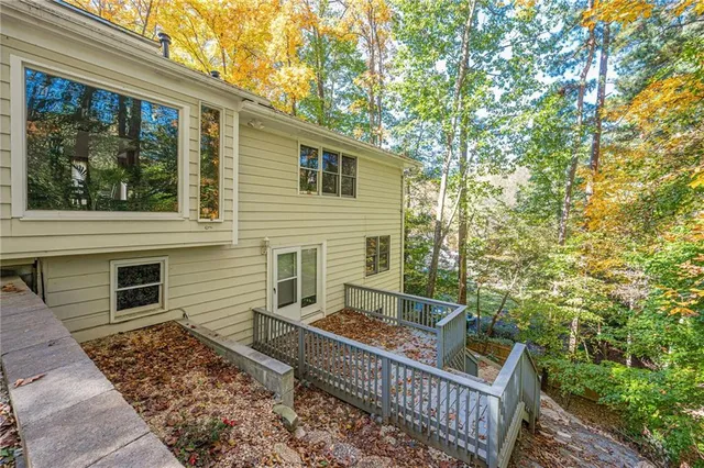 $2,000 | 435 Little Pines Court, Roswell, GA 30076