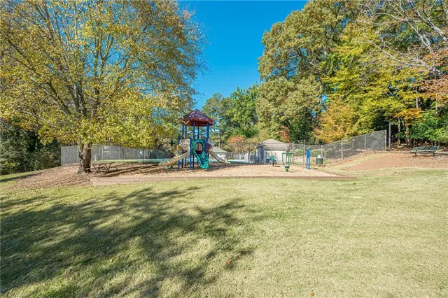 $2,000 | 435 Little Pines Court, Roswell, GA 30076