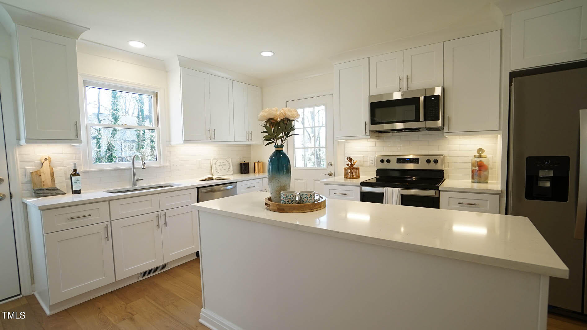 7420 Deer Track Drive Raleigh, NC 27613 - Photo 28 of 59 Kitchen