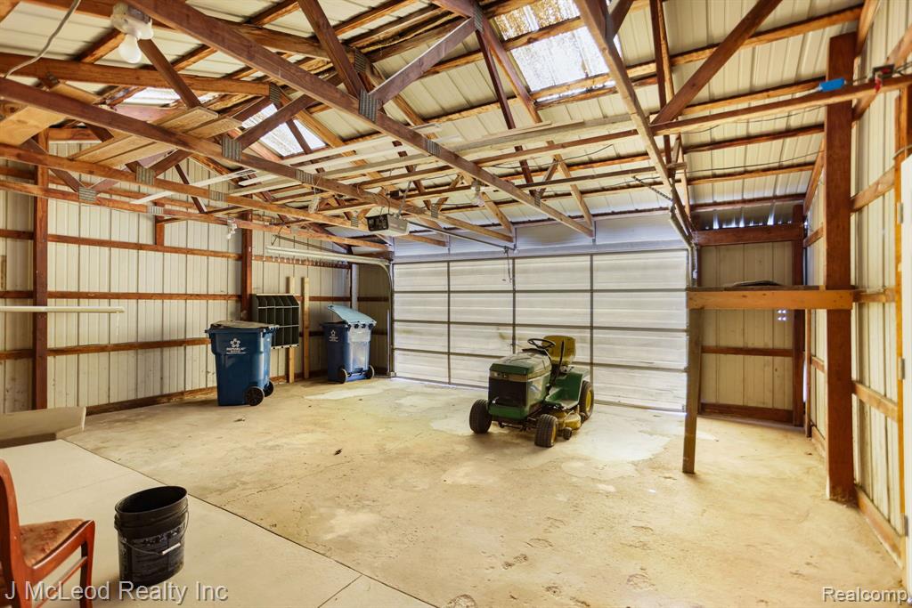 8120 Irish Road Millington, MI 48746 - Photo 25 of 36