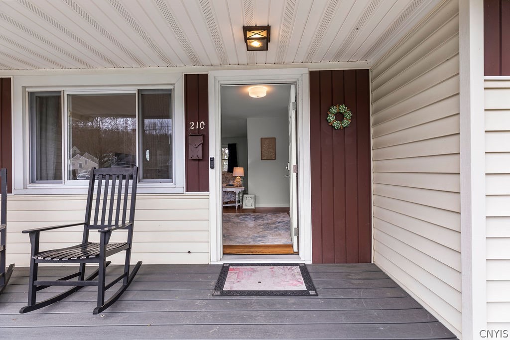 210 Jane Drive Camillus, NY 13219 - Photo 3 of 32