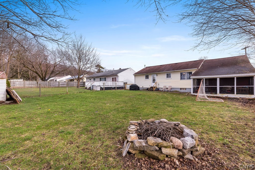 210 Jane Drive Camillus, NY 13219 - Photo 32 of 32