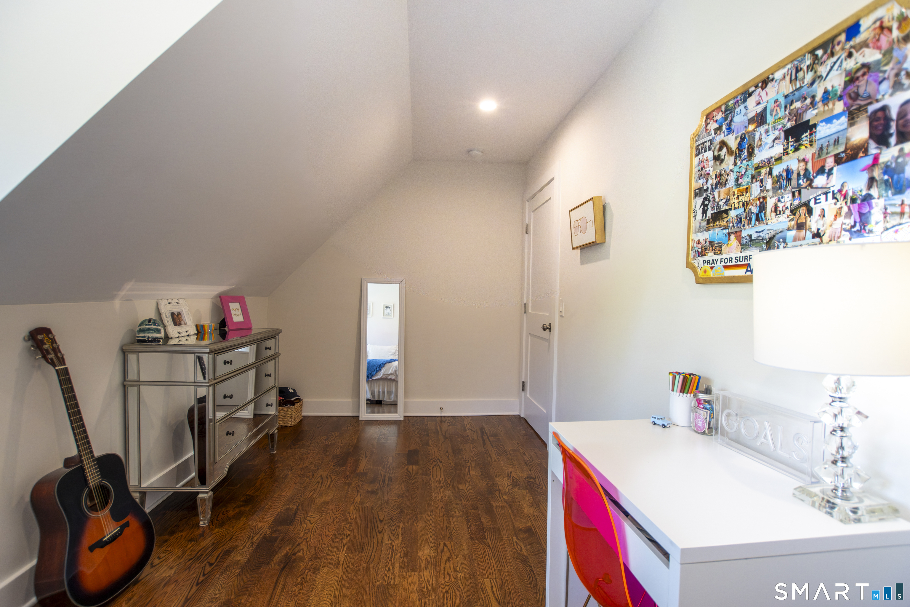 34 Robinwood Road Trumbull, CT 06611 - Photo 25 of 39
