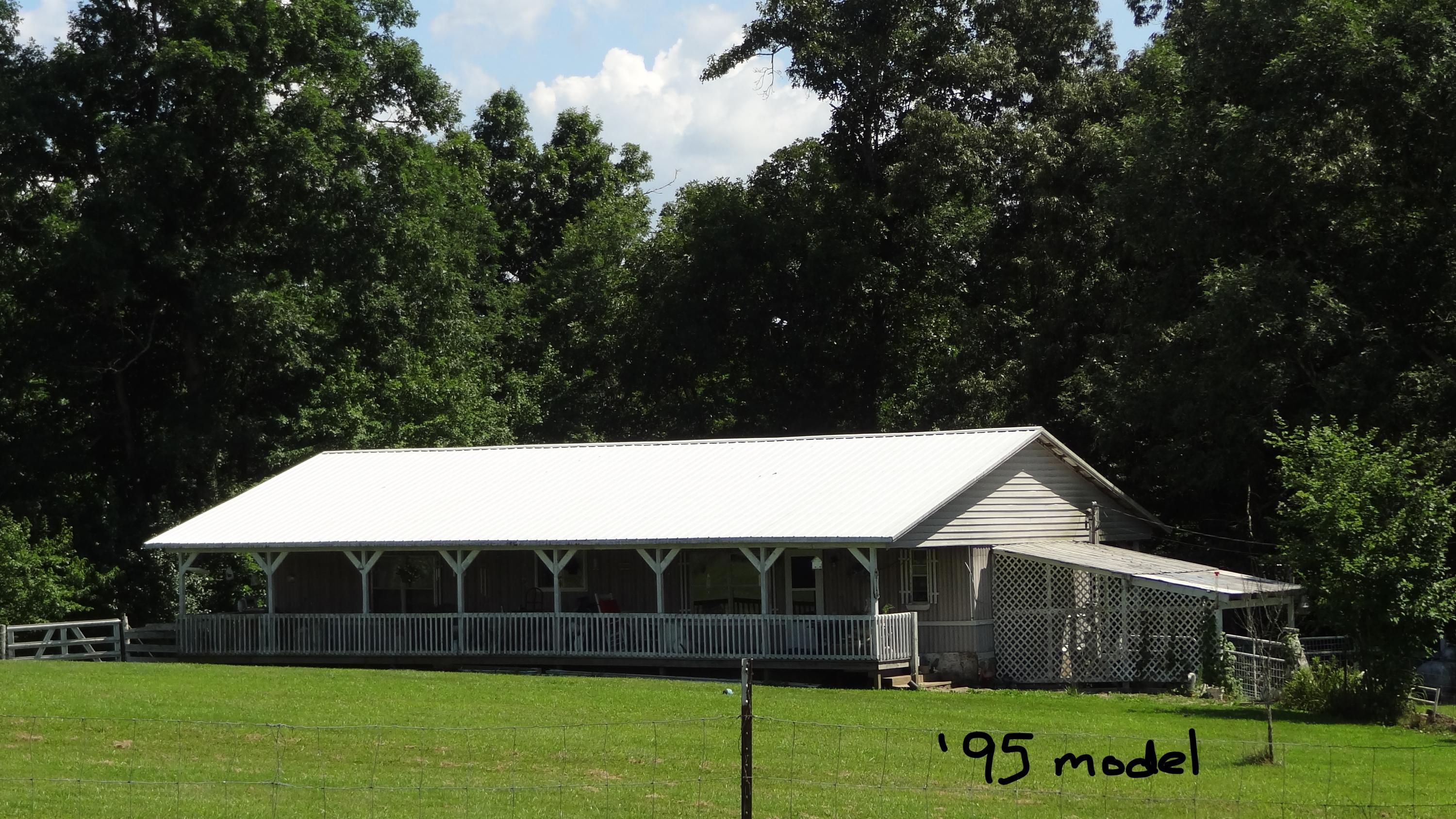 108-109 Waylon Road Crossville, TN 38571 - Photo 2 of 12 DSC06912_LI