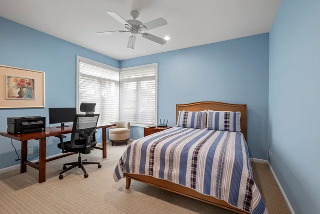 a view of a yard in front of house