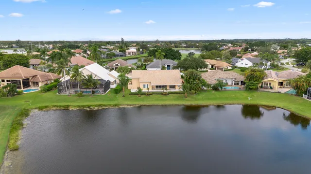 $975,000 | 10670 Stonebridge Boulevard, Boca Raton, FL 33498