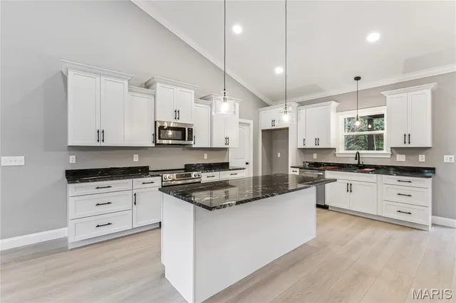 $574,900 | 101 Sunrise Lane, Old Monroe, MO 63369