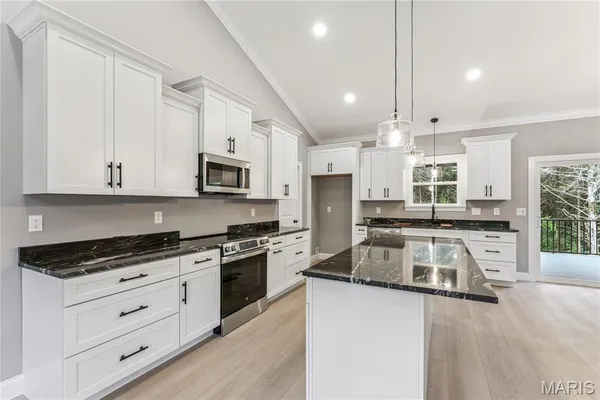 $584,900 | 101 Sunrise Lane, Old Monroe, MO 63369