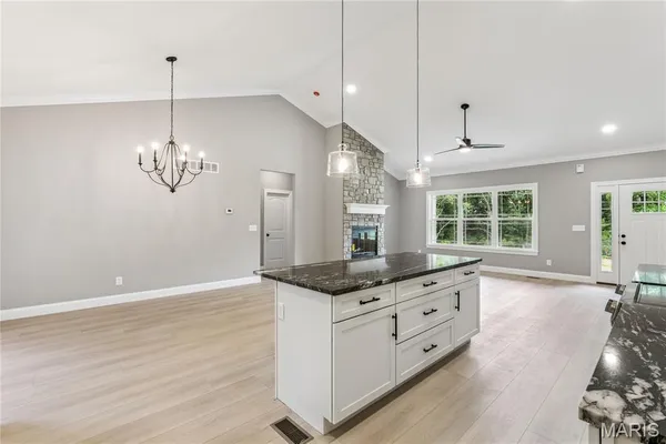$584,900 | 101 Sunrise Lane, Old Monroe, MO 63369