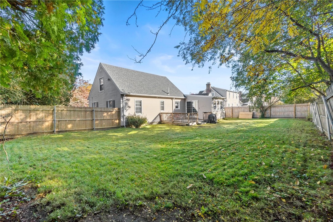 123 Harmony Court Warwick, RI 02889 - Photo 5 of 34