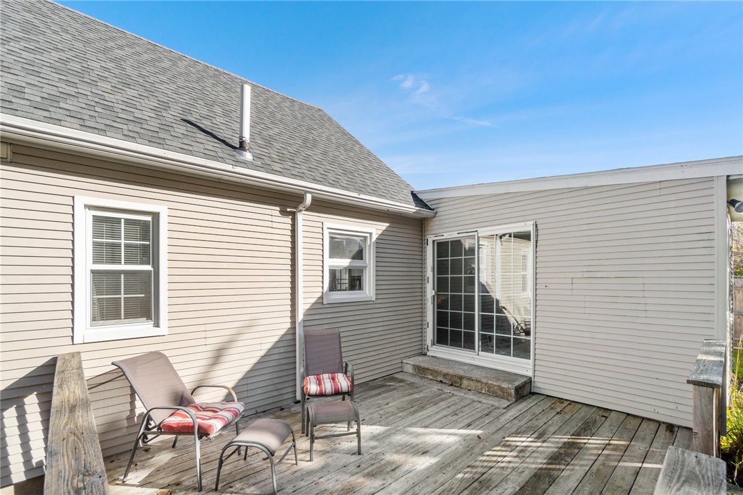 123 Harmony Court Warwick, RI 02889 - Photo 9 of 34