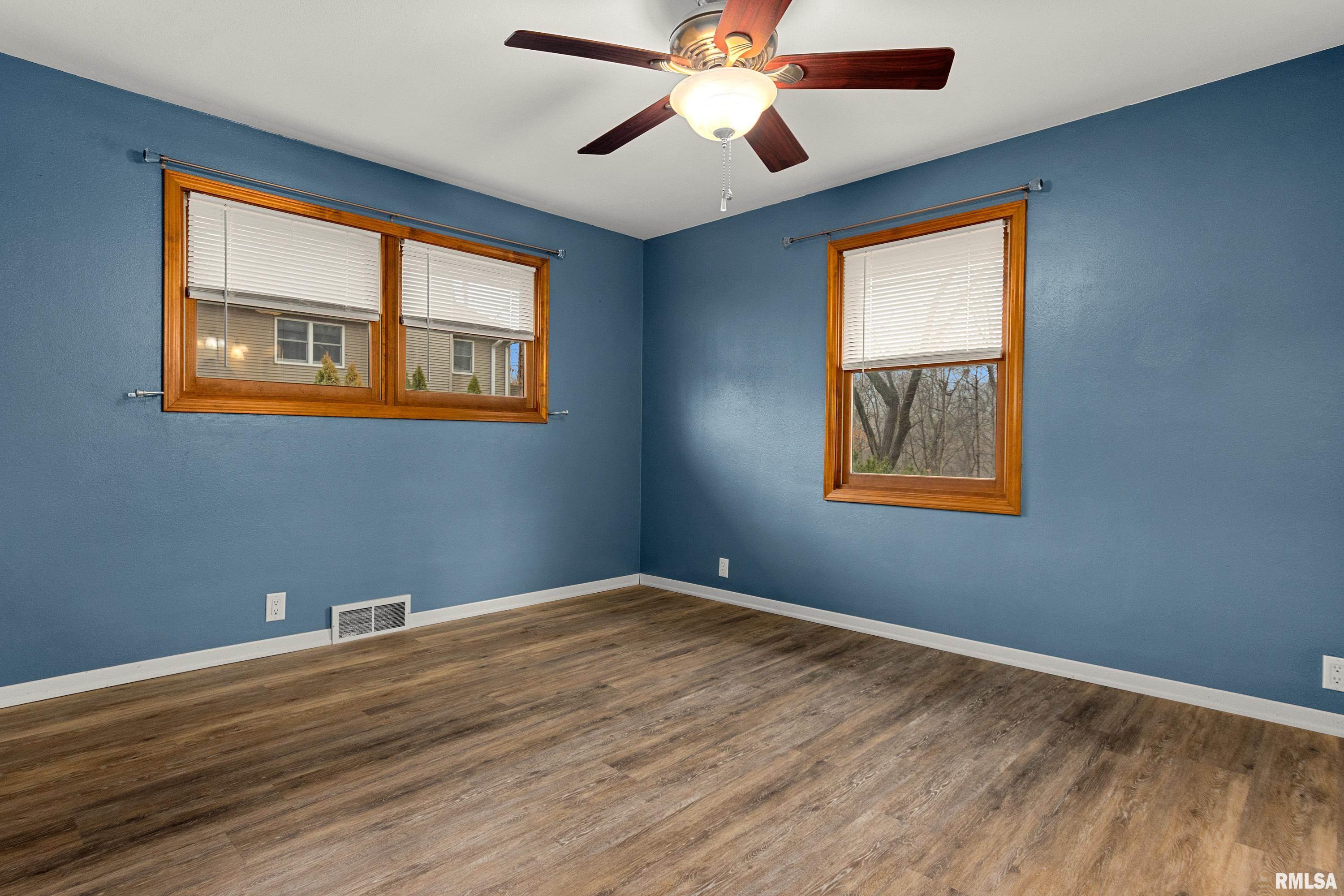 101 Elm Street Morton, IL 61550 - Photo 32 of 55