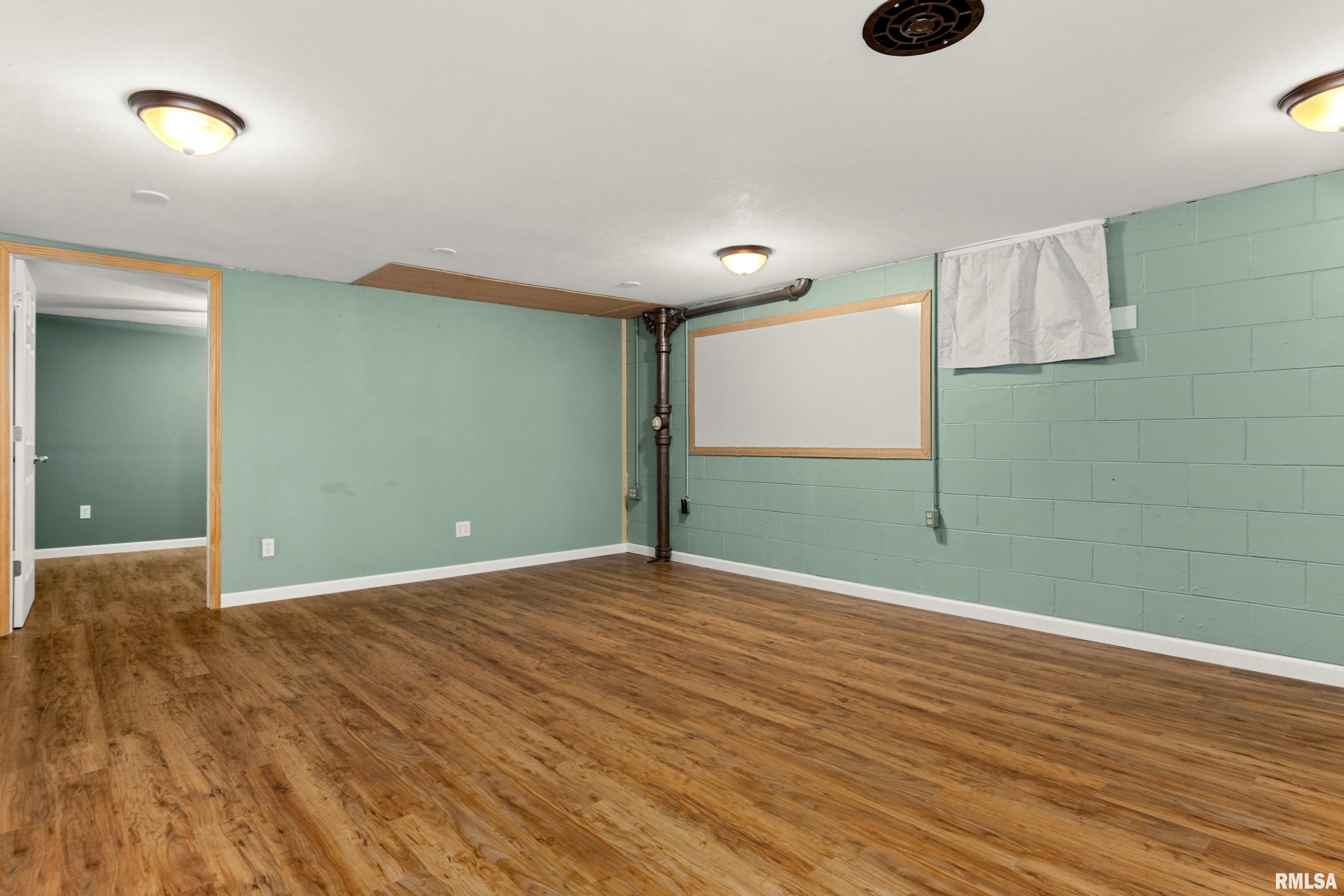 101 Elm Street Morton, IL 61550 - Photo 48 of 55