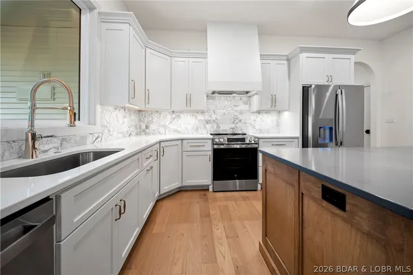 $995,000 | 167 Turn Bridge Lane, Sunrise Beach, MO 65079