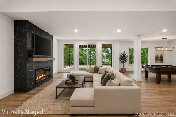 $995,000 | 167 Turn Bridge Lane, Sunrise Beach, MO 65079