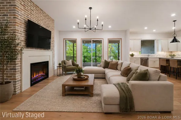$995,000 | 167 Turn Bridge Lane, Sunrise Beach, MO 65079
