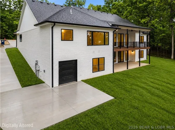 $995,000 | 167 Turn Bridge Lane, Sunrise Beach, MO 65079