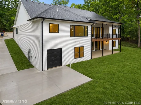 $995,000 | 167 Turn Bridge Lane, Sunrise Beach, MO 65079