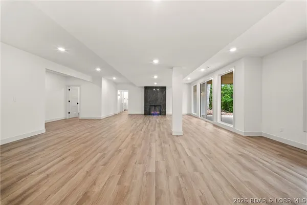 $995,000 | 167 Turn Bridge Lane, Sunrise Beach, MO 65079