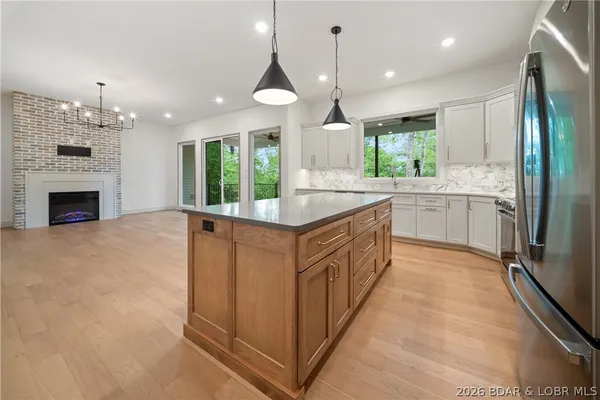 $995,000 | 167 Turn Bridge Lane, Sunrise Beach, MO 65079