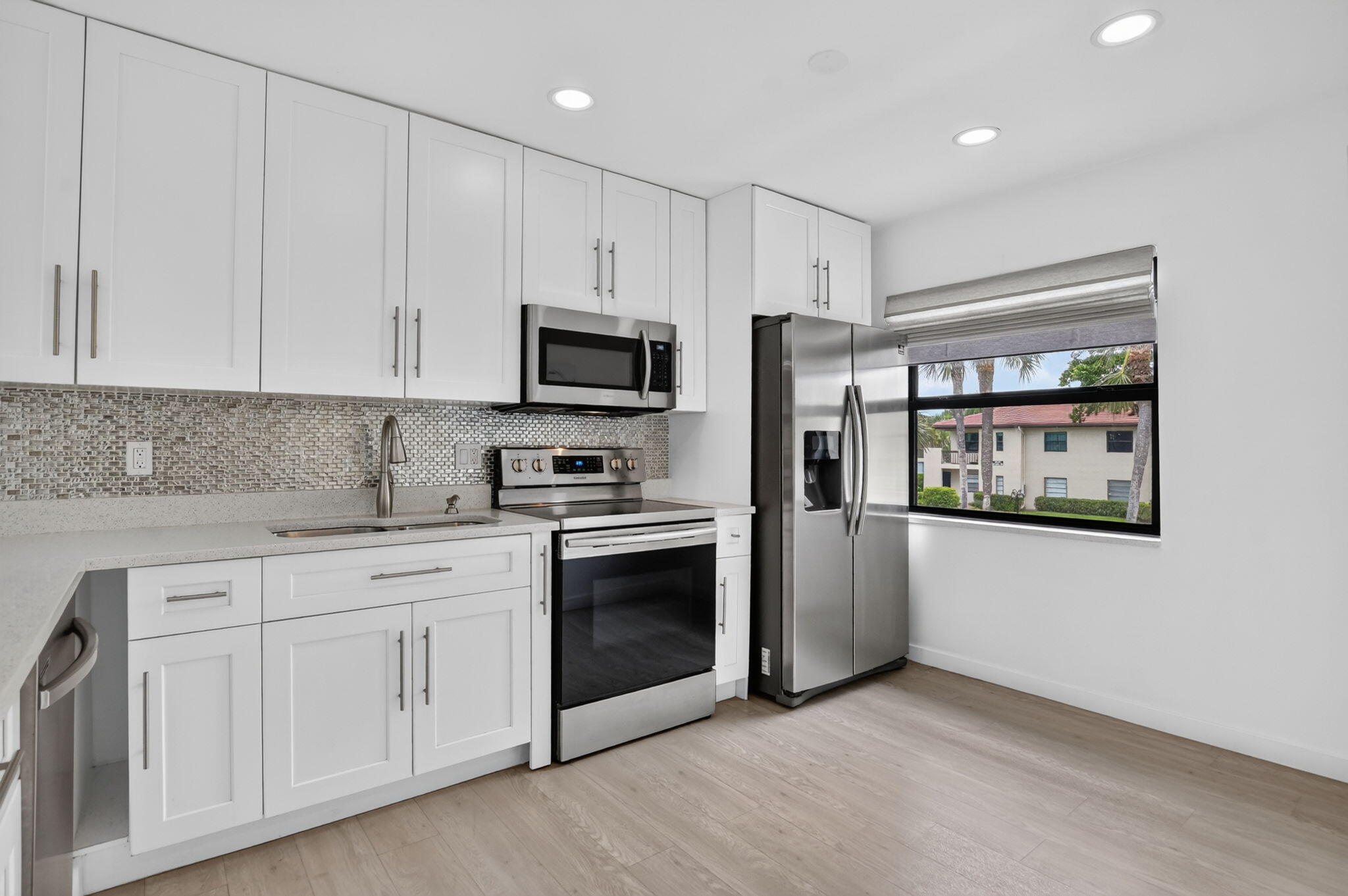 8545 Casa Del Lago, Unit 38H Boca Raton, FL 33433 - Photo 7 of 54 7-web-or-mls-DSC_4750