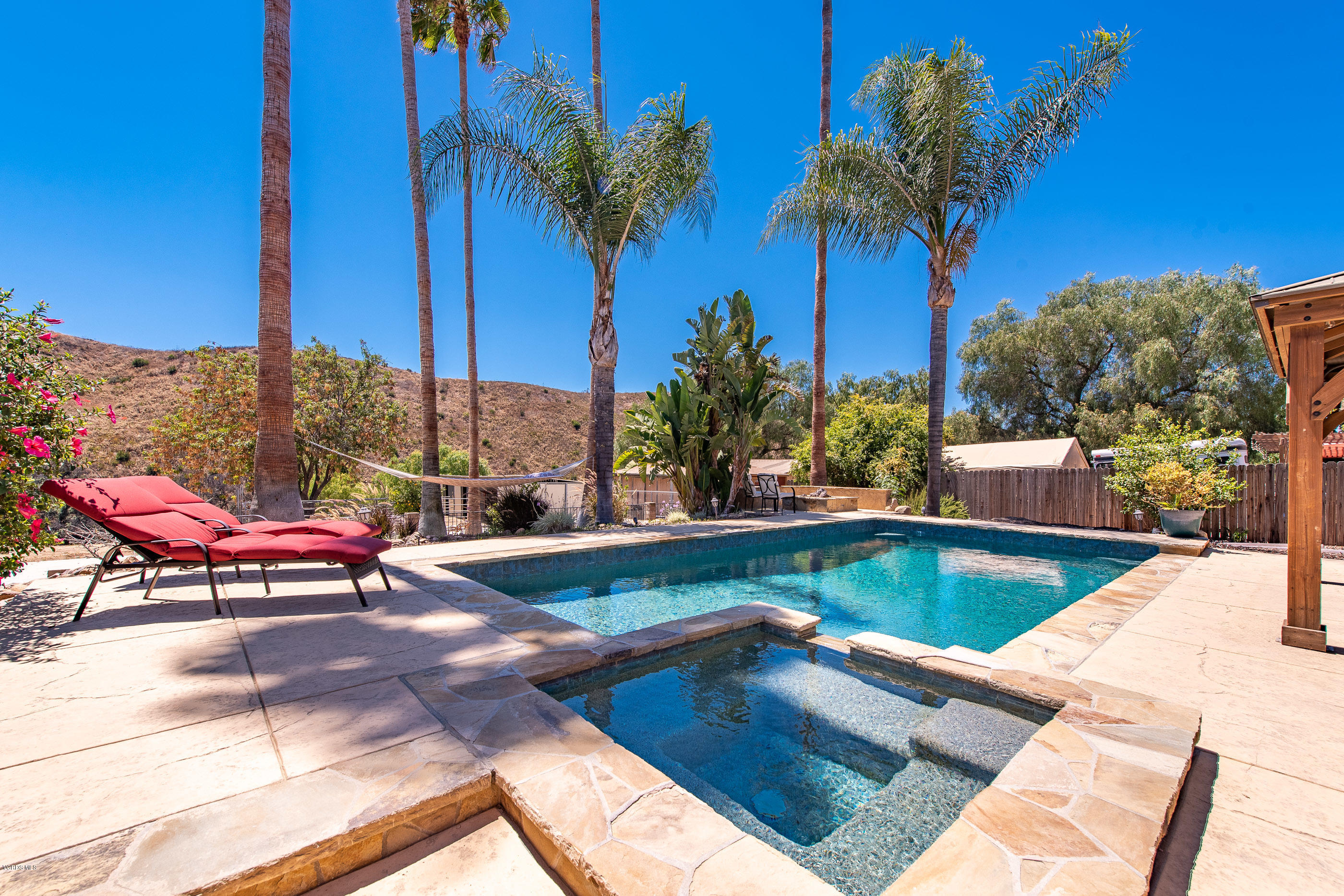 1242 Rambling Road Simi Valley, CA 93065 - Photo 42 of 81 1242 Rambling Rd Simi Valley-40