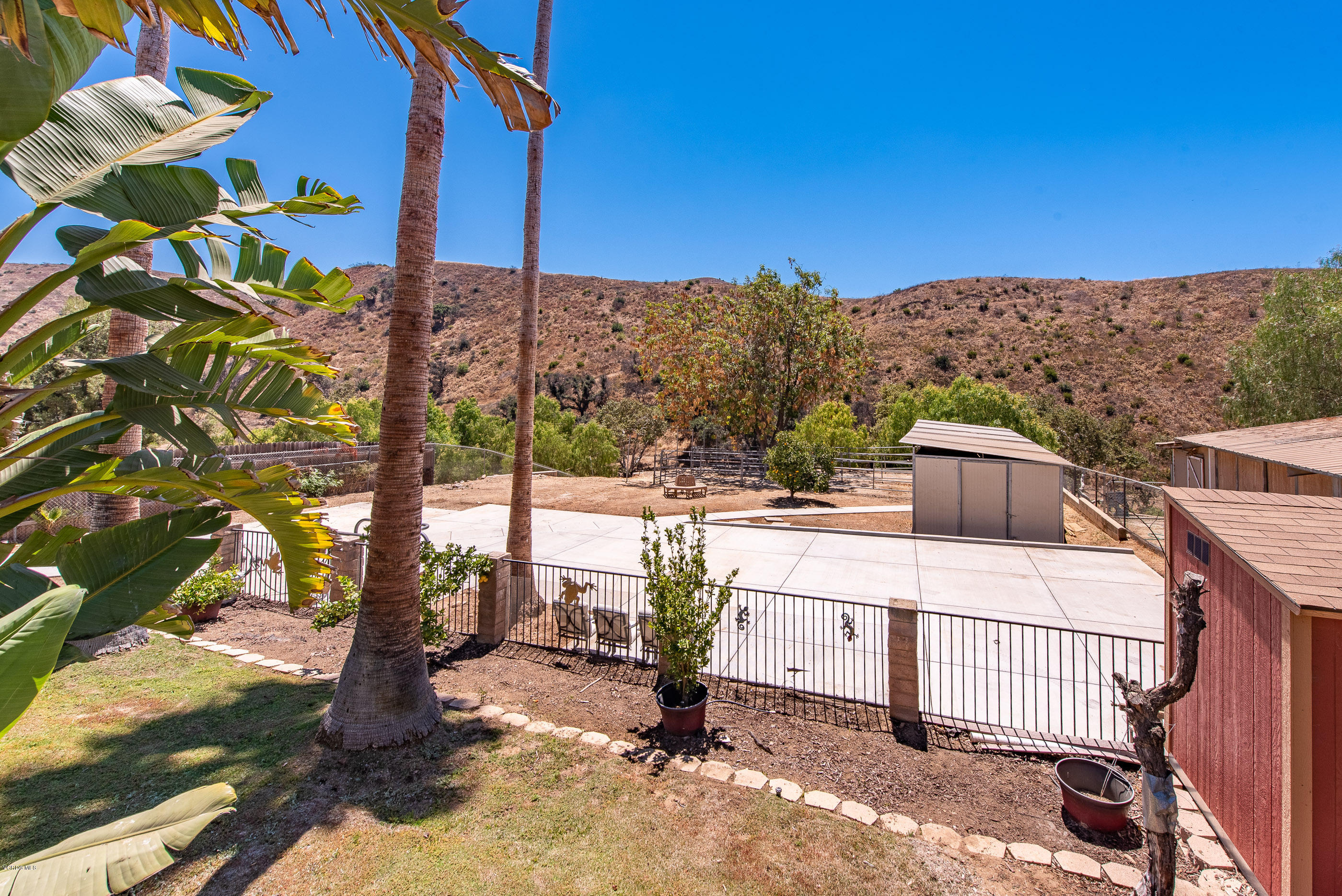 1242 Rambling Road Simi Valley, CA 93065 - Photo 48 of 81 1242 Rambling Rd Simi Valley-46